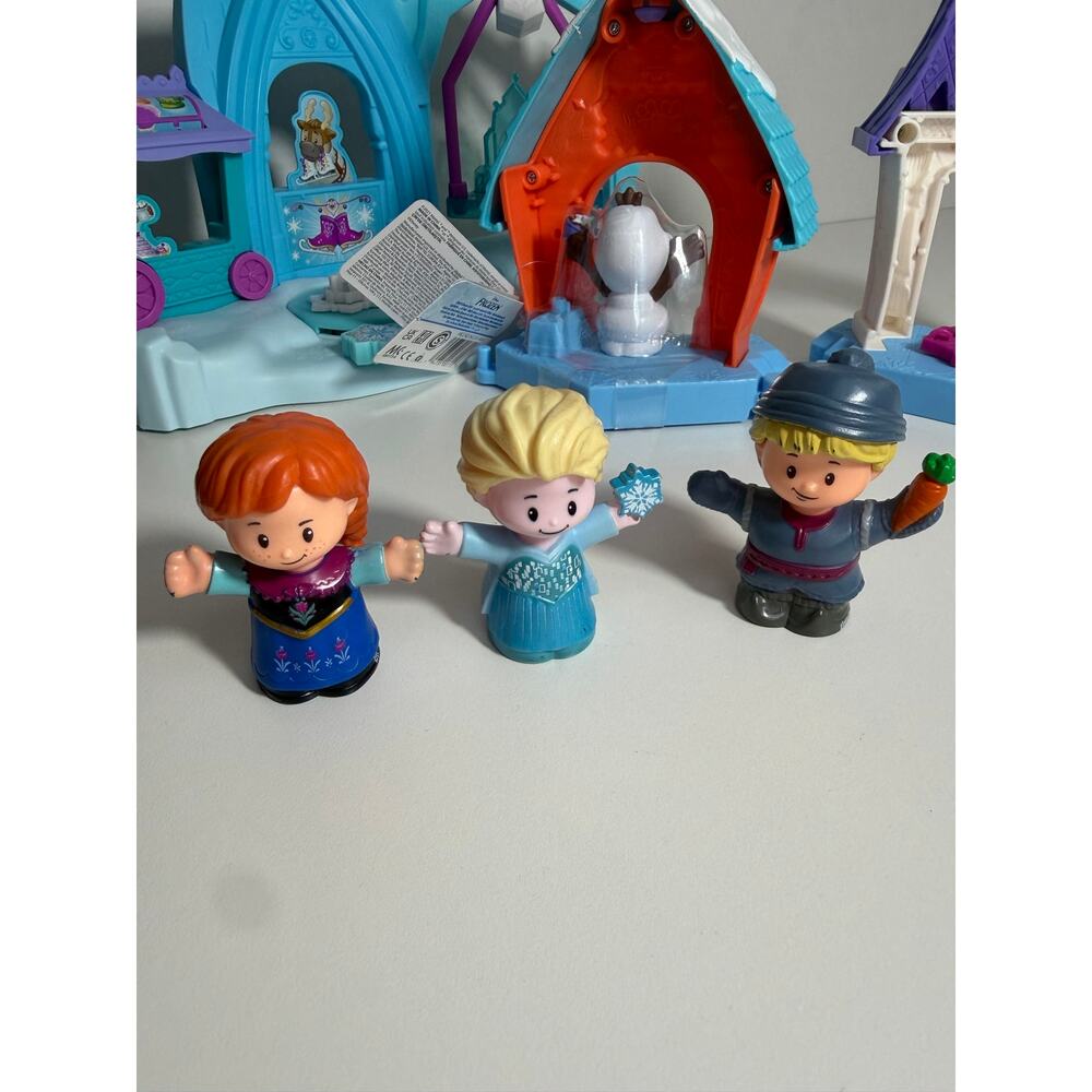 Fisher Price Little People Frozen Playset and Figures Disney - Picture 9 of 10